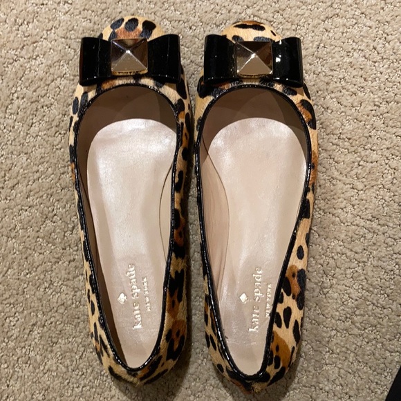 kate spade Shoes - Kate Spade Tula 7.5 camel/black leopard flats